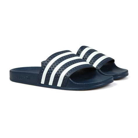 adidas flip flops boys.